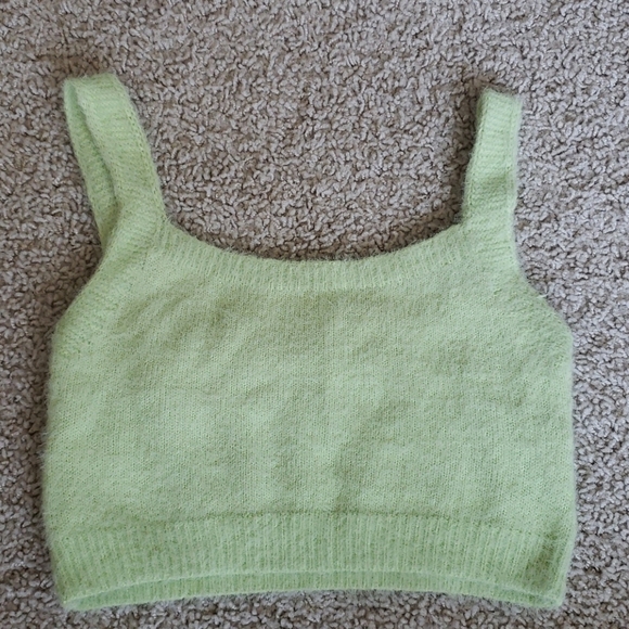 Soft fuzzy neon green/yellow crop top - Picture 1 of 2